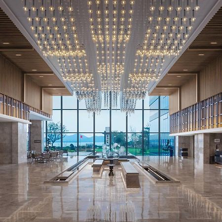 Xuzhou Marriott Hotel Lakeview Kültér fotó